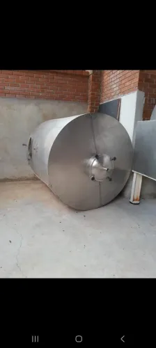 Pipa inox 5000 L 15.000 reais 