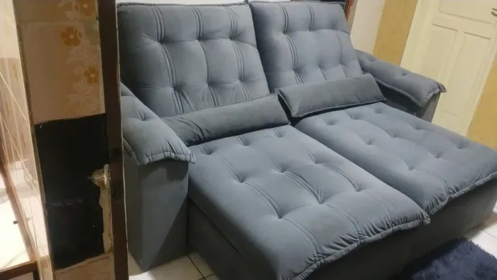 Sofá Retrátil e Reclinável