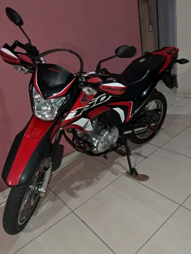 Vende-se Honda Bros nxr 160
