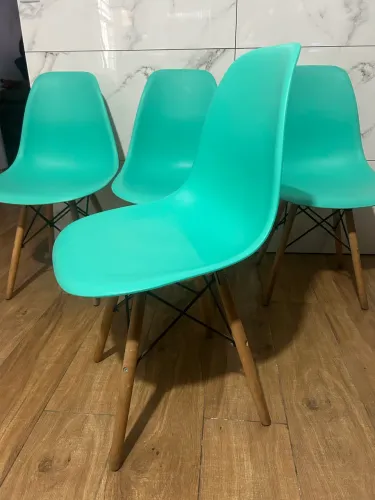 4 cadeiras eames eiffel verde