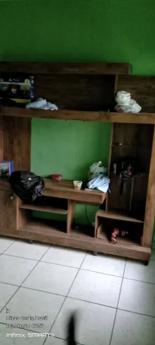 estante de sala