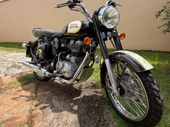 Royal Enfield Classic 500