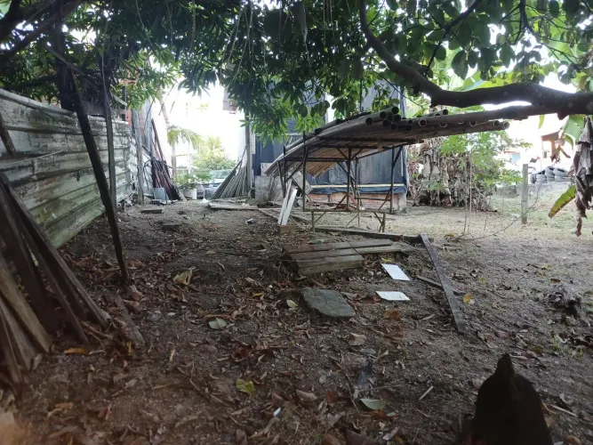 Vendo terreno no Santa Inês 2 rua Raio de Sol n.164