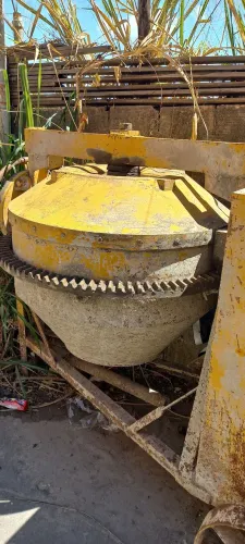 Betoneira 400L