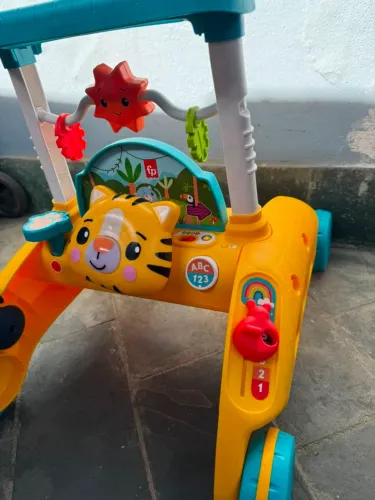 Andador Fisher price