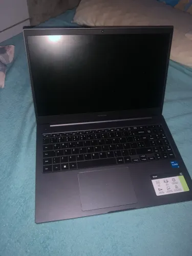 Notebook para jogos leves e estudo