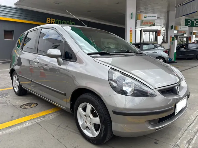 Honda Fit LXL 1.4/ 1.4 Flex 8v/16v 5P Aut. 2004