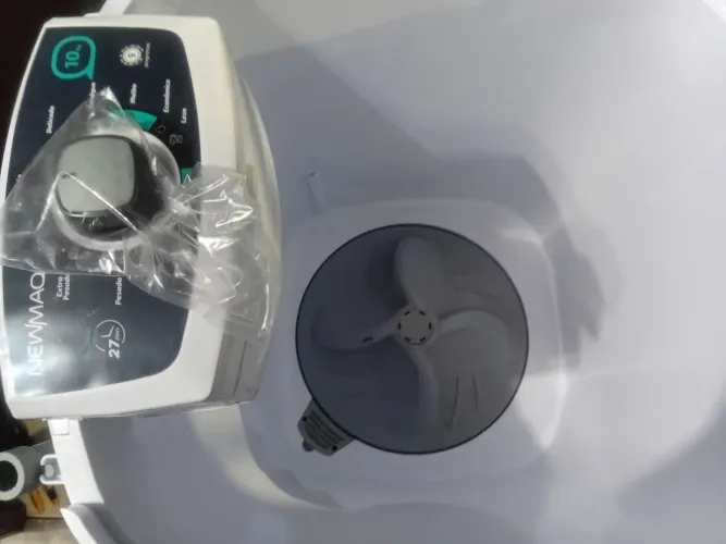 Lavadora newmaq 10kg com detalhe de avaria tanquinho 10kg