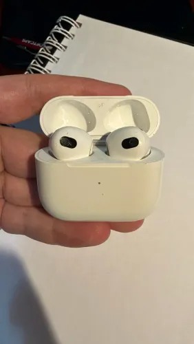 AirPods 3ª Geração Original - Excelente Estado e Funcionamento