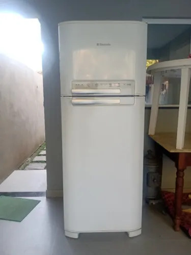 Geladeira Frost Free 