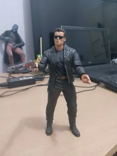 Miniatura exterminador do futuro