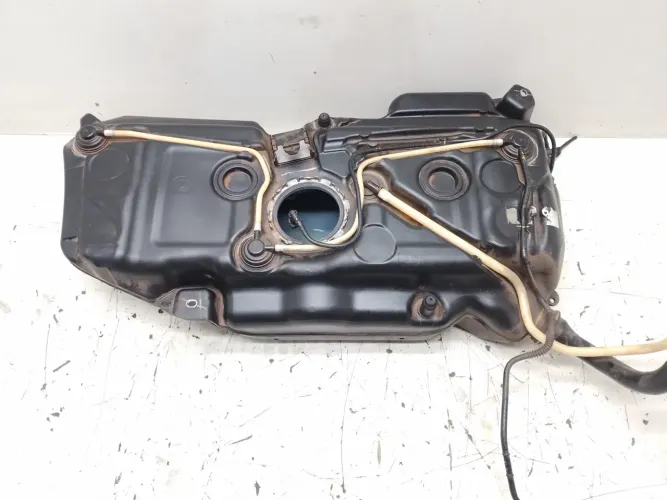 Tanque Combustivel Audi Q3 Tfsi 1.4 2020 / 2021