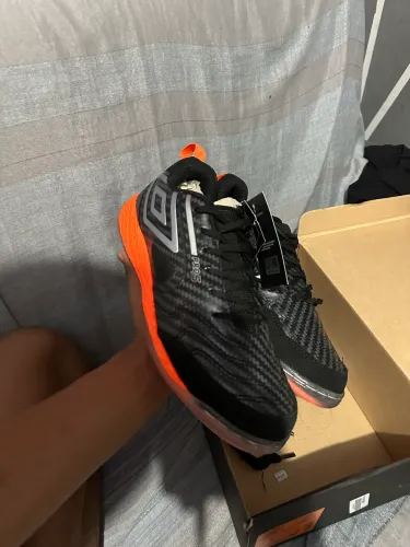 Chuteira futsal umbro pros 5