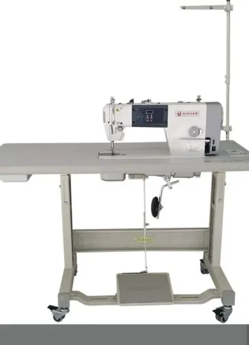 Máquina de costura Direct Driver Singer