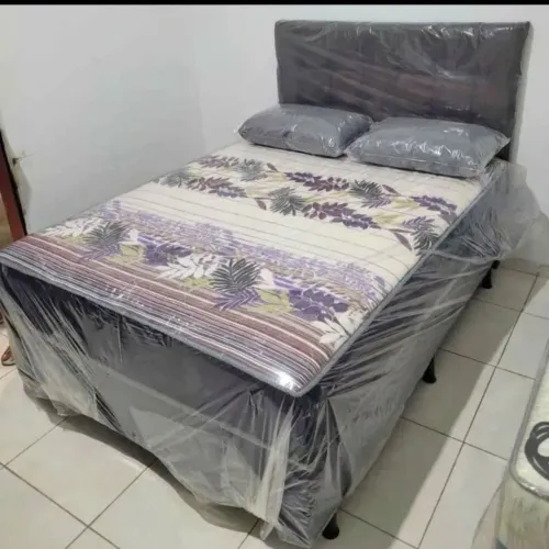 Camas box Casal e Solteiro Confortáveis 2 Travesseiros de brinde e Frete Grátis