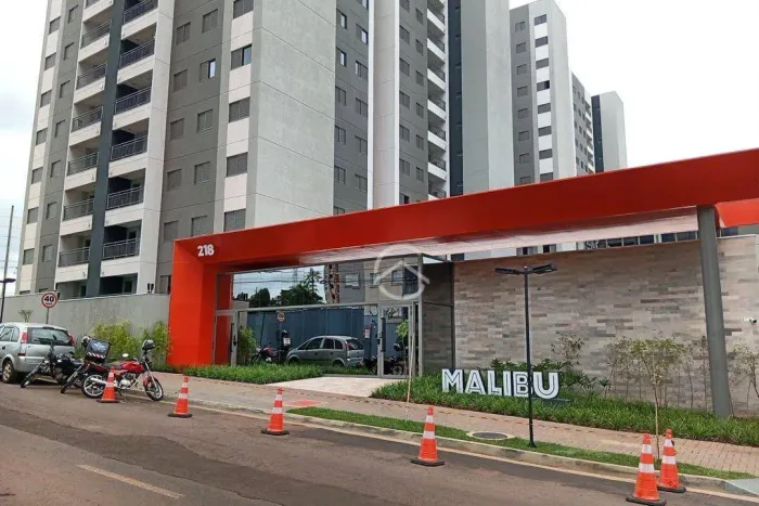 Ed. Malibu, sol da manhã, andar alto