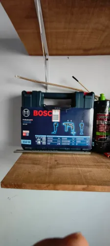 Furadeira de Impacto Bosch GSB 13 RE 650W com maleta