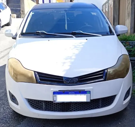 Chery Celer Hatch 1.5 16V Flex 5P 2015