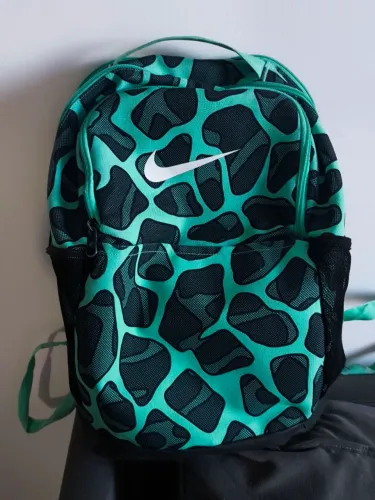 Mochila Nike Brasilia usado