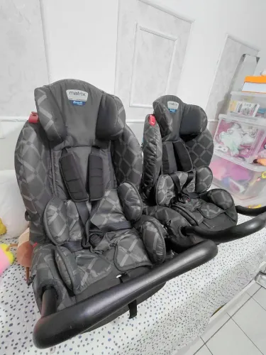 Cadeirinha para automovel