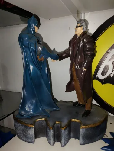 Estátua Batman e Gordon em resina maciça