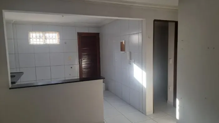 Apartamento em Mangabeira 2 Térreo com cozinha ampla ,sala, 2 quartos e área privativa