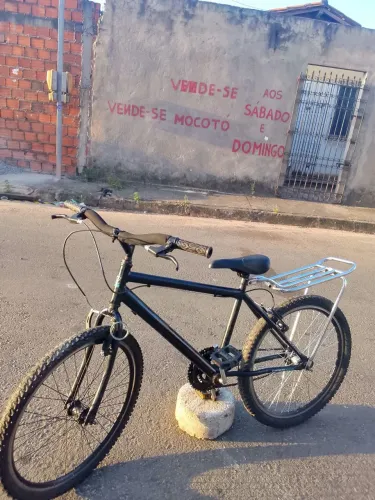 VENDO BIKE ARO 24 EXCELENTE ?