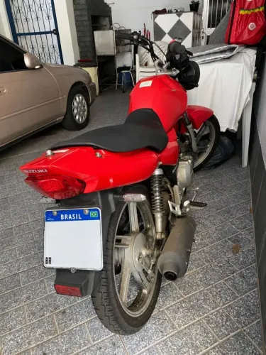 Suzuki GSR 125s