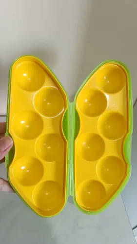 Porta ovos Tupperware 