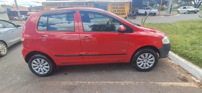 Volkswagen Fox Plus 1.0mi/ 1.0mi Total Flex 8V 4P 2010
