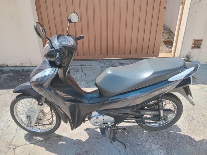 VENDE-SE BIZ 110 ANO 2021