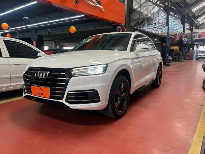 Audi Q5 2.0 16V TFSI 225cv Quattro Tiptronic 2018