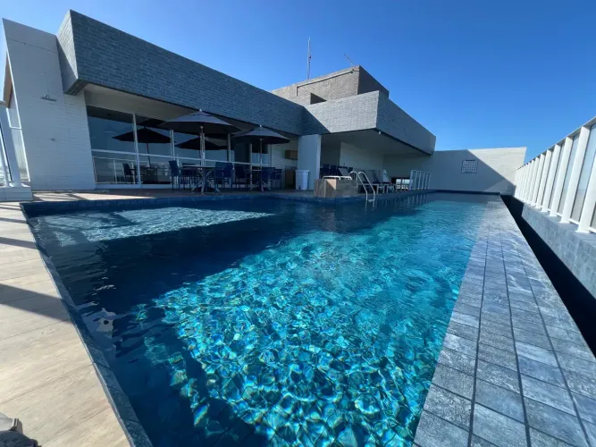 APARTAMENTO 1/4 TOTALMENTE MOBILIADO PARA LOCAÇÃO NO CONDOMÍNIO ILHA DE PHAROS NA PEDRA DO