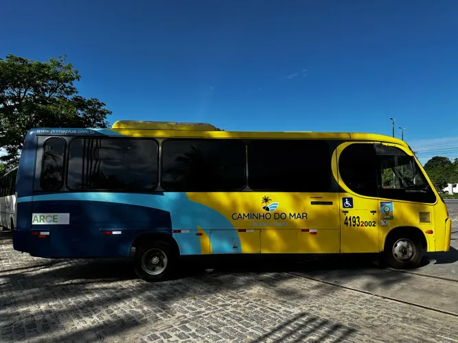 Microonibus / Comil Pia / Mercedes 915/2011