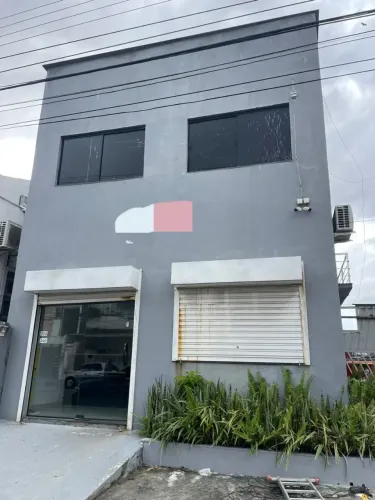 Prédio comercial para alugar no Bairro da cidade velha em Belém do Pará.