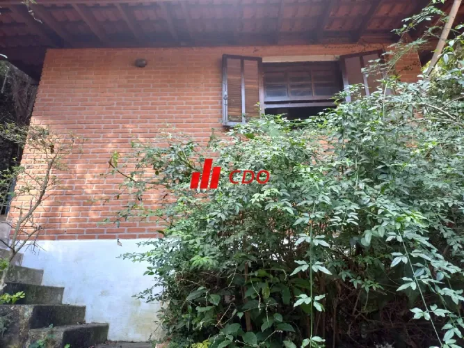 Embu das Artes casa a venda em condomínio, com 3 dormitórios sendo 1 suíte,3 salas 2 vagas