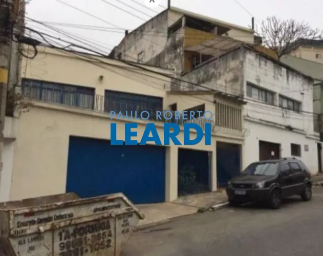 CASA ASSOBRADADA - ACLIMAÇÃO - SP