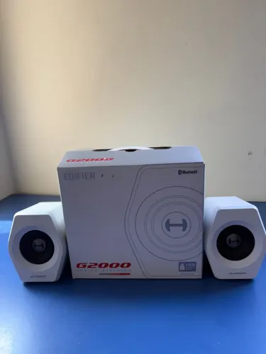 Caixa de som Edifier 2.0 Branca rgb Bluetooth