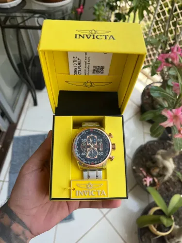 Relógio Invicta, Ouro Rosa 48mm