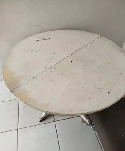 Mesa Redonda de Madeira Maciça (Extensível) - Ótima para Restauração / DIY