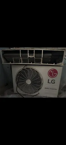 AR CONDICIONADO LG 220 / 12Btu / só colocar Gás. 