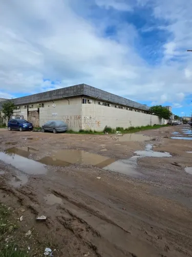 Terreno para venda na Imbiribeira, Recife-PE Amplo lote de 1.892,00 m² disponível agora!