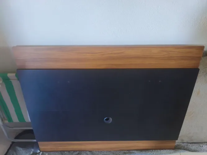 Painel de tv 1,05 x 85cm