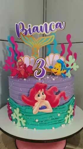 Bolo confeitado