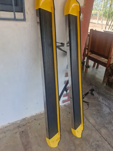 Estribo para carro Jimmy