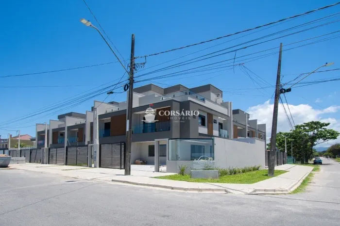 Tríplex quadra mar em Matinhos Paraná