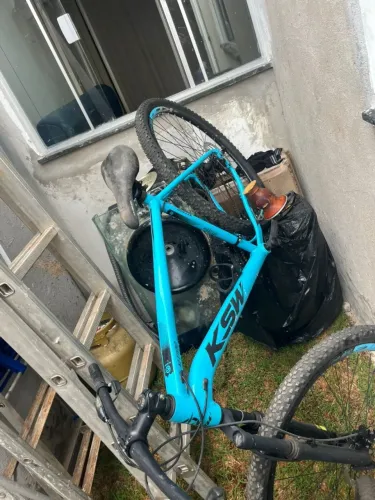 Bicicleta Mountain Bike da marca KSW, modelo XLT 