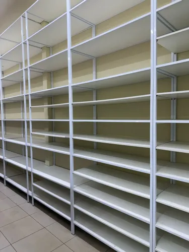 Prateleiras e Estantes Modulares para Loja - Até 3,50 m
