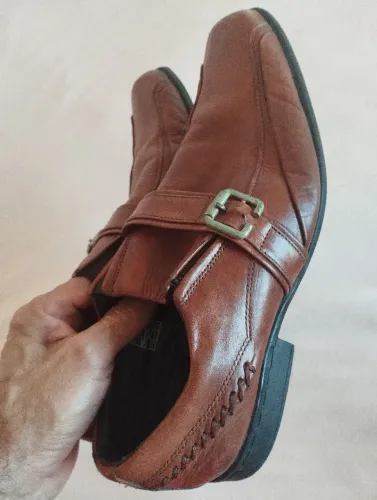 Sapato masculino em couro legítimo original número 39