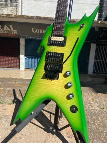 Guitarra Dean SOMENTE HOJE!!! dime bag Rasorback (estudo trocas)